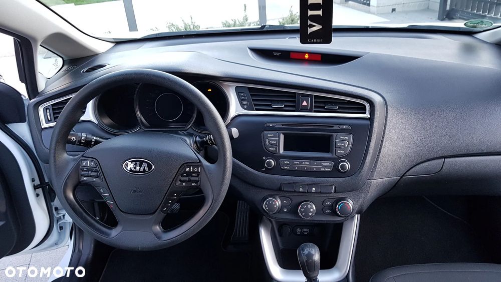 Kia Ceed 1.4 M - 23