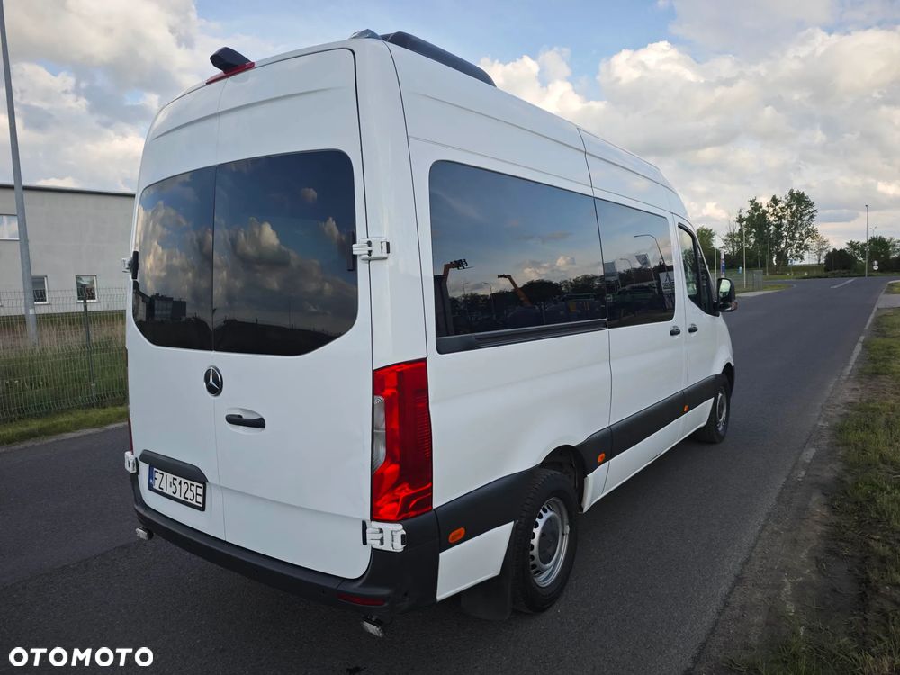 Mercedes-Benz Sprinter Standard PRO 907.233 - 7