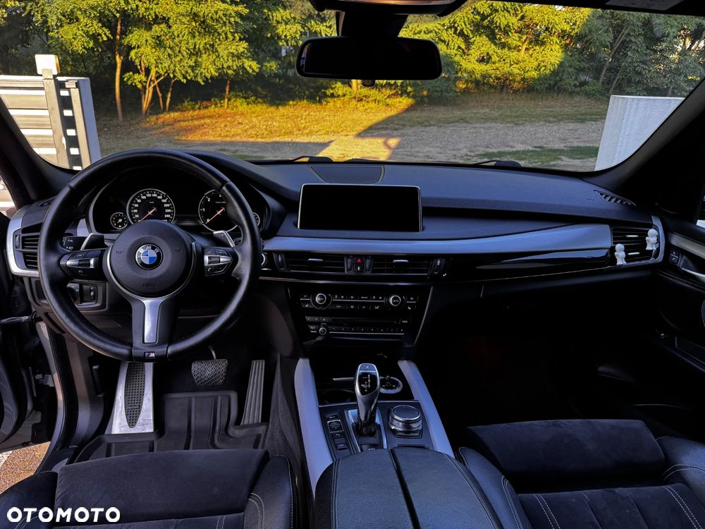 BMW X5 xDrive25d - 17