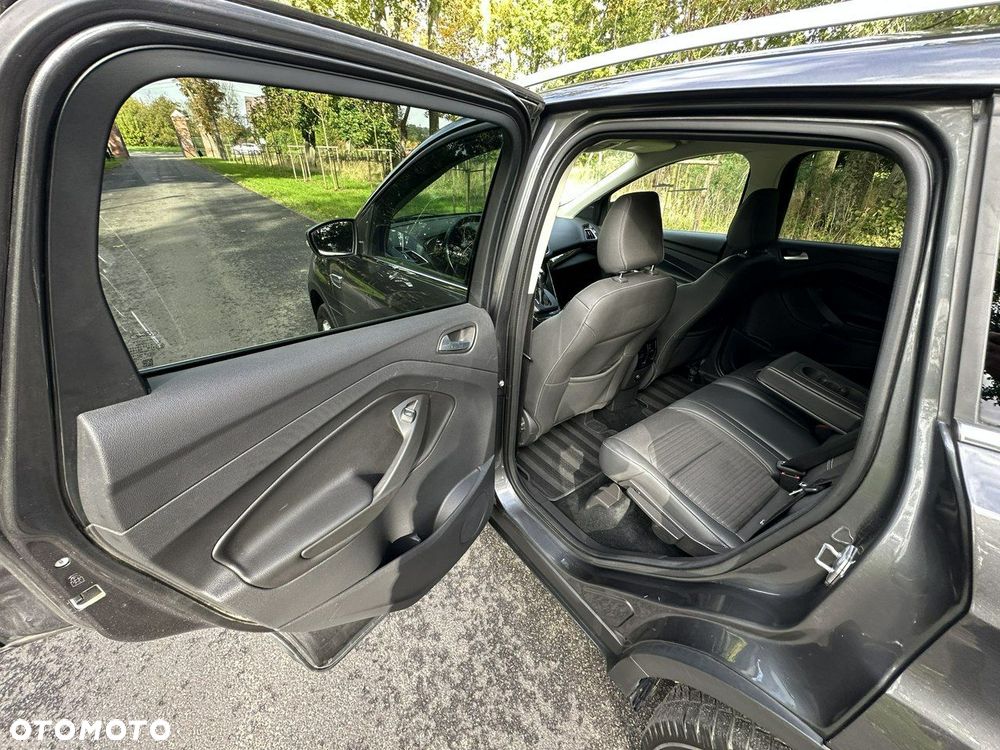 Ford Kuga - 20