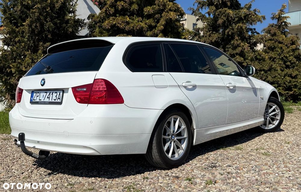 BMW Seria 3 318d Advantage - 3