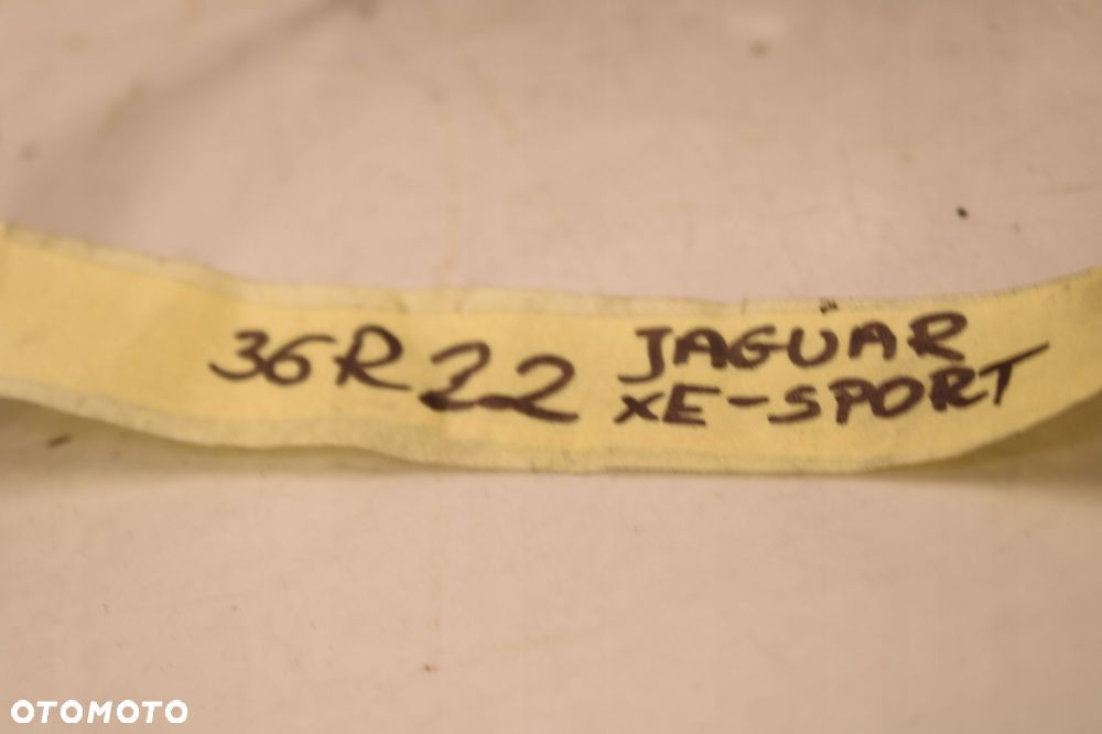 JAGUAR XE 15R- KAMERA COFANIA BLENDA MIKROSTYK KLAPY BAGŻNIKA - 6