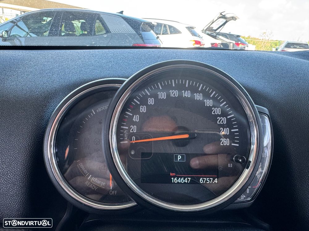 MINI Countryman Cooper SE ALL4 Auto - 16
