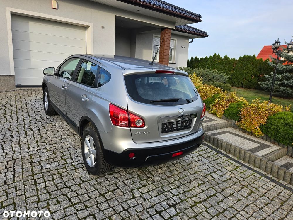 Nissan Qashqai - 25