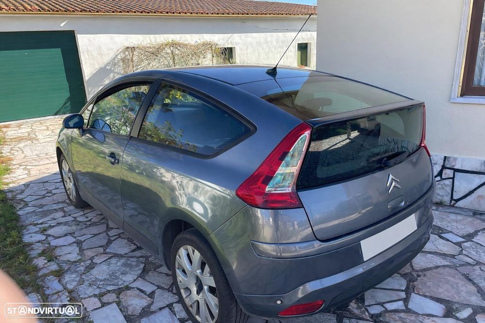 Citroën C4 1.6 16V VTR Pack - 1