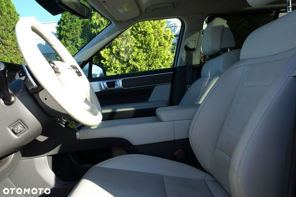 Hyundai Santa Fe - 16