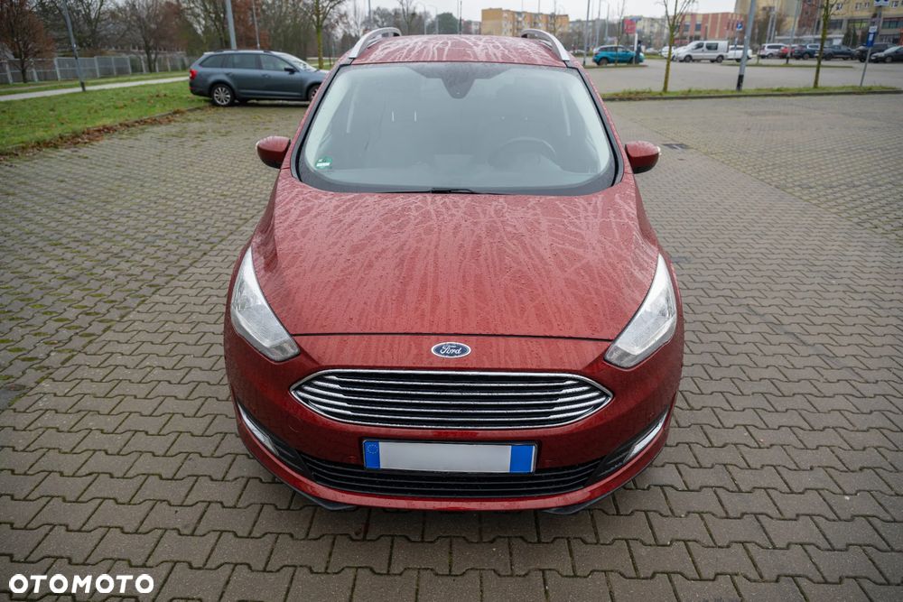 Ford Grand C-MAX - 33