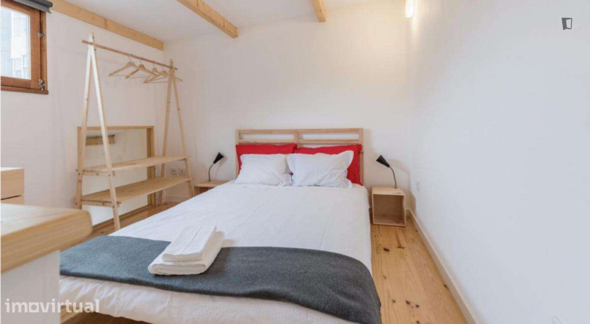 Casa com 1 quartos - localizado em Ramalde Porto - Grande imagem: 2/10