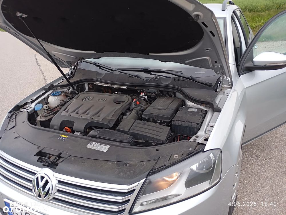 Volkswagen Passat 2.0 TDI Highline DSG - 10