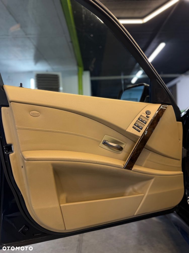 BMW Seria 5 535d - 17