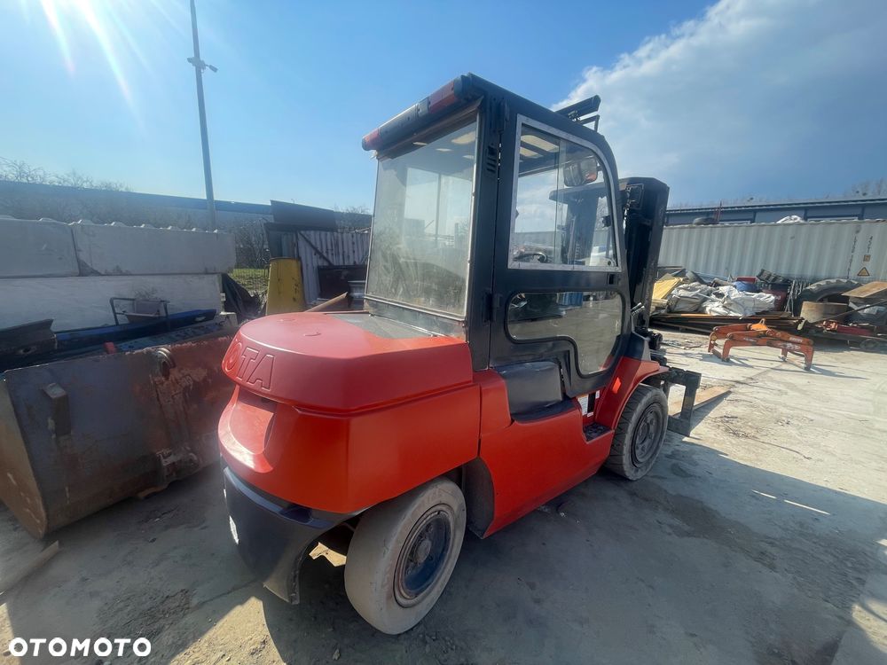 Toyota 7FDK40 - 16