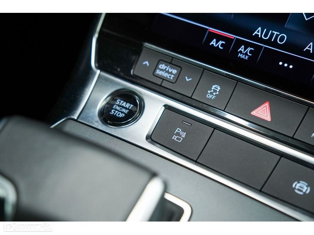 Audi A6 Avant 40 TDI Advanced S tronic - 29