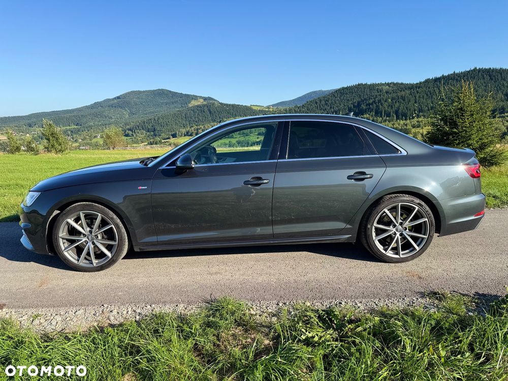 Audi A4 - 1
