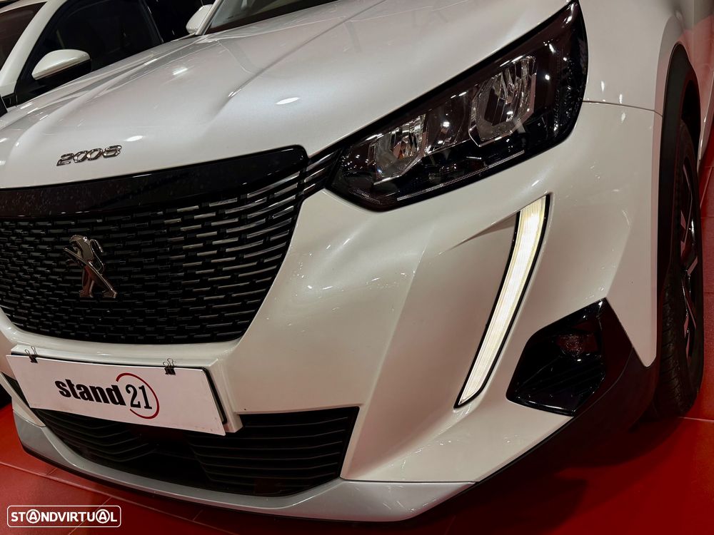 Peugeot 2008 ver-1-2-puretech-allure-pack - 5