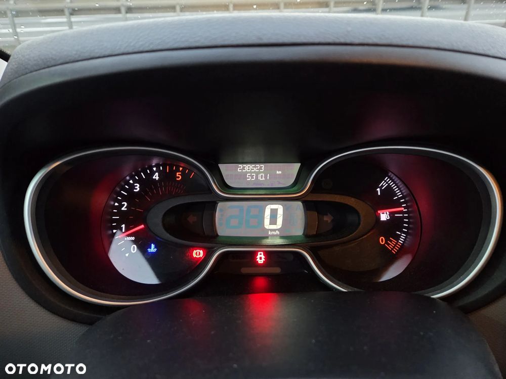 Renault TRAFIC - 18
