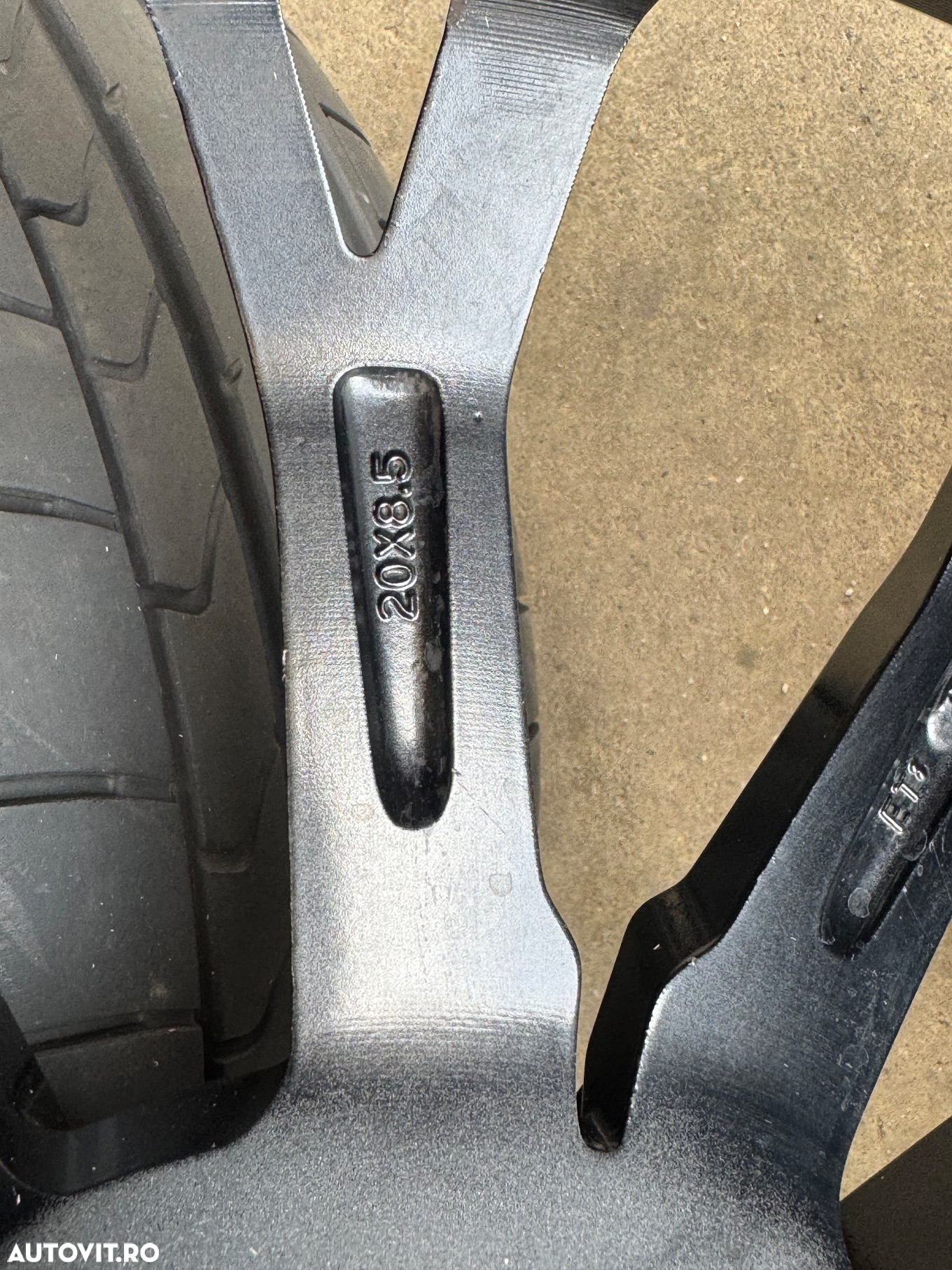 Vând jante BMW seria 5 pe 20” cu anvelope runflat de vară - 8