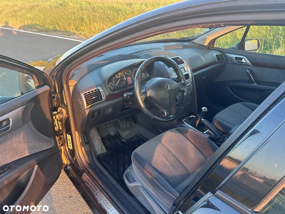 Peugeot 407 1.8 Presence - 5
