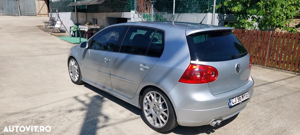 Volkswagen Golf 2.0 FSI GTI 30 Edition - 4