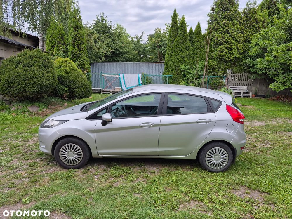 Ford Fiesta 1.25 Silver X (Trend) EU5 - 4
