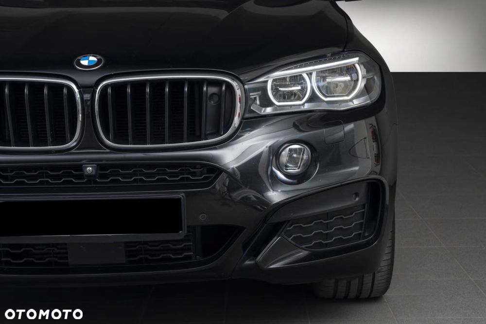 BMW X6 xDrive30d - 17