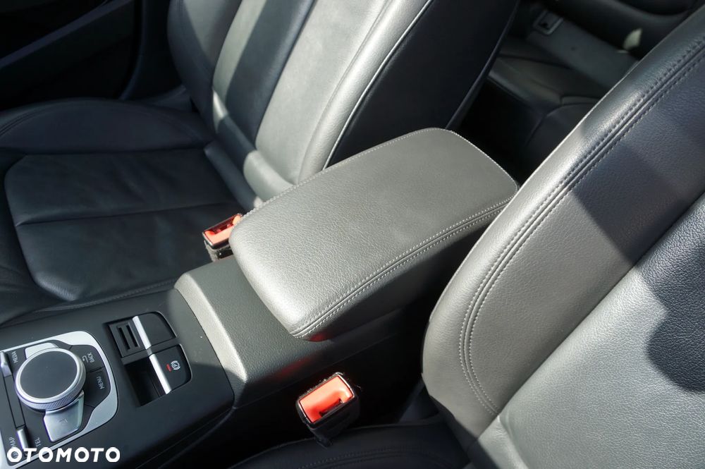 Audi A3 Limousine 2.0 TFSI quattro S tronic sport - 23