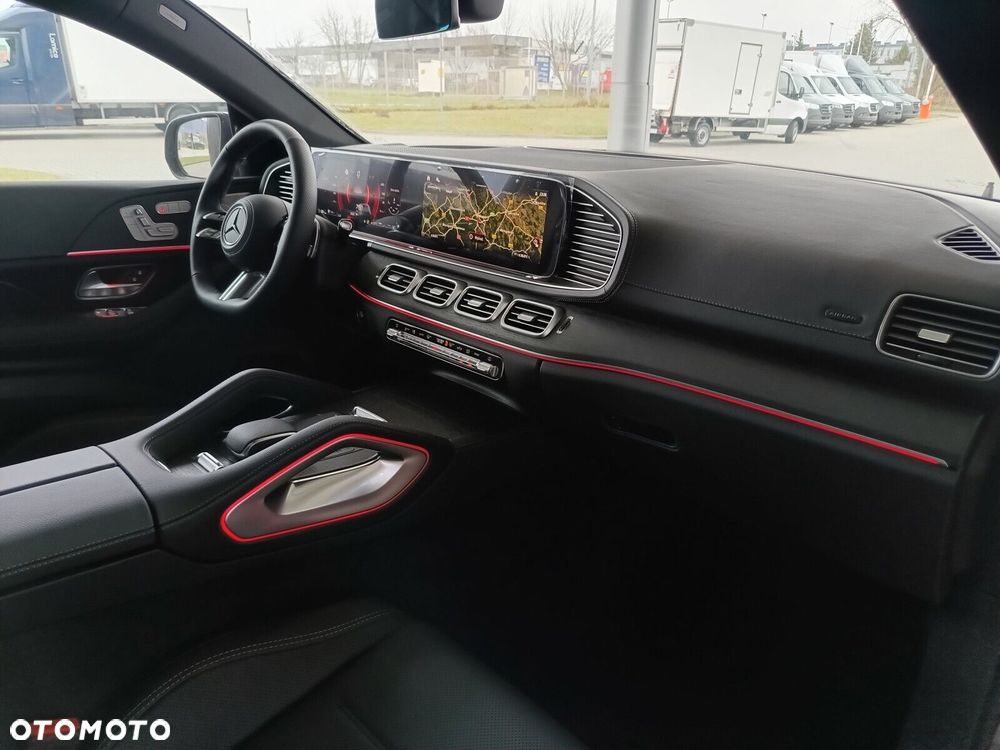 Mercedes-Benz GLE - 28