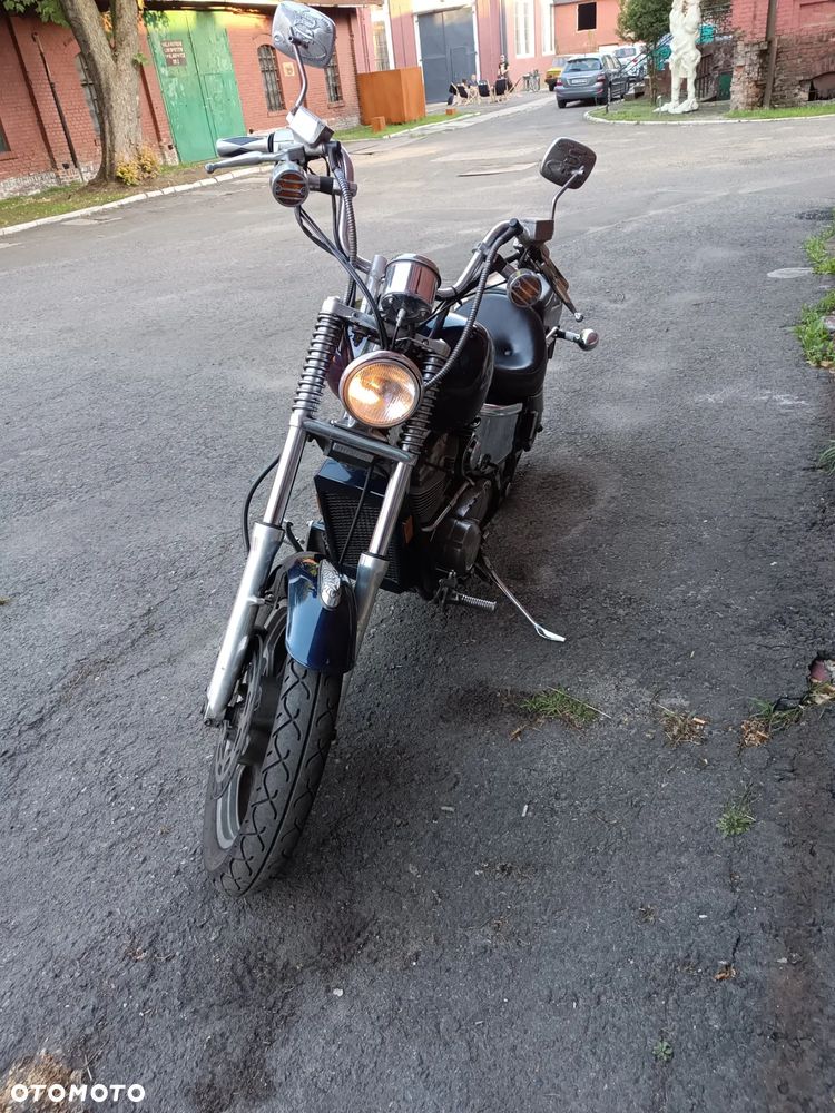 Honda Shadow - 8