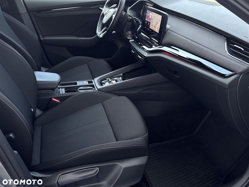 Skoda Octavia 2.0 TDI Sportline DSG - 9