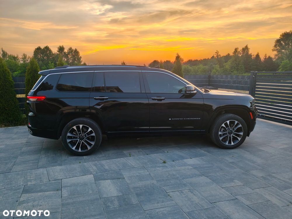 Jeep Grand Cherokee - 14