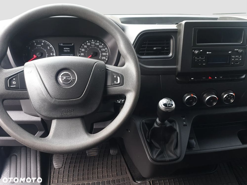 Opel Movano - 12