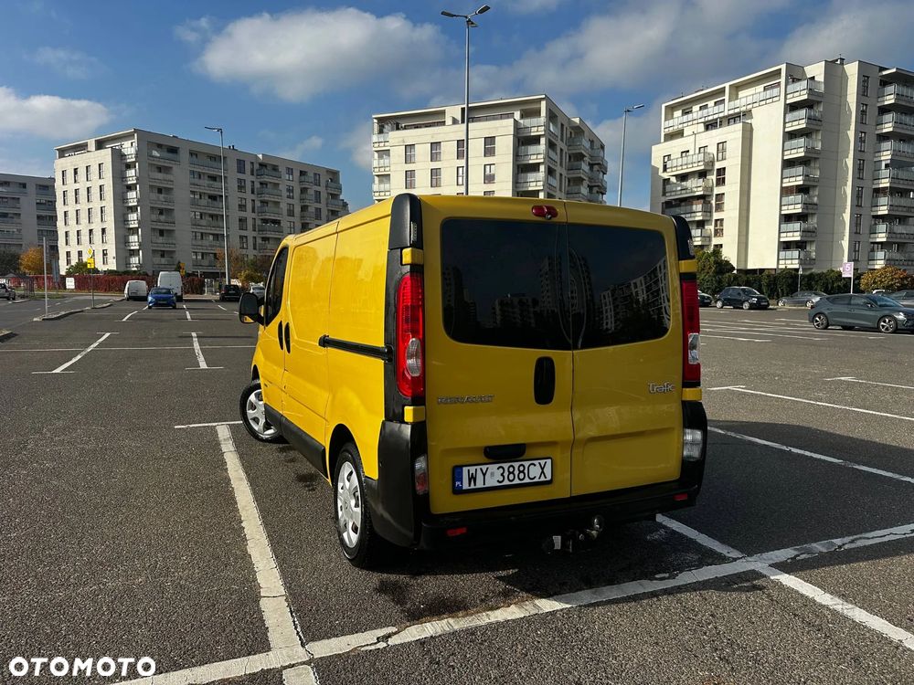 Renault Trafic 2012 photo 5