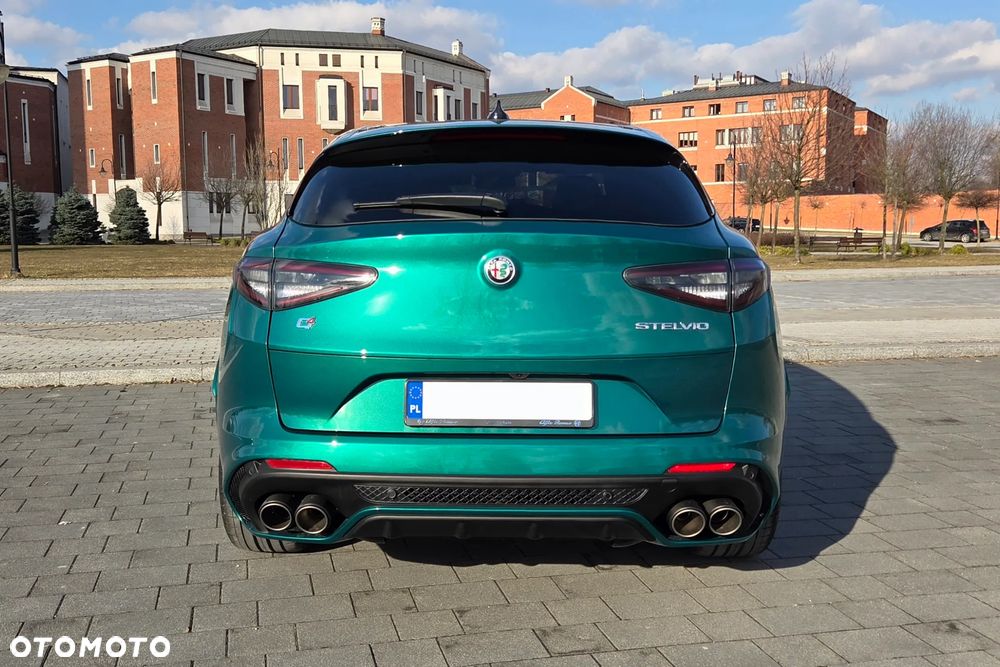 Alfa Romeo Stelvio 2.9 Bi Turbo V6 Quadrifoglio Q4 - 5