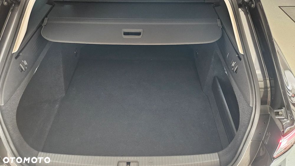 Volkswagen Arteon Shooting Brake 2.0 TDI SCR DSG Elegance - 32