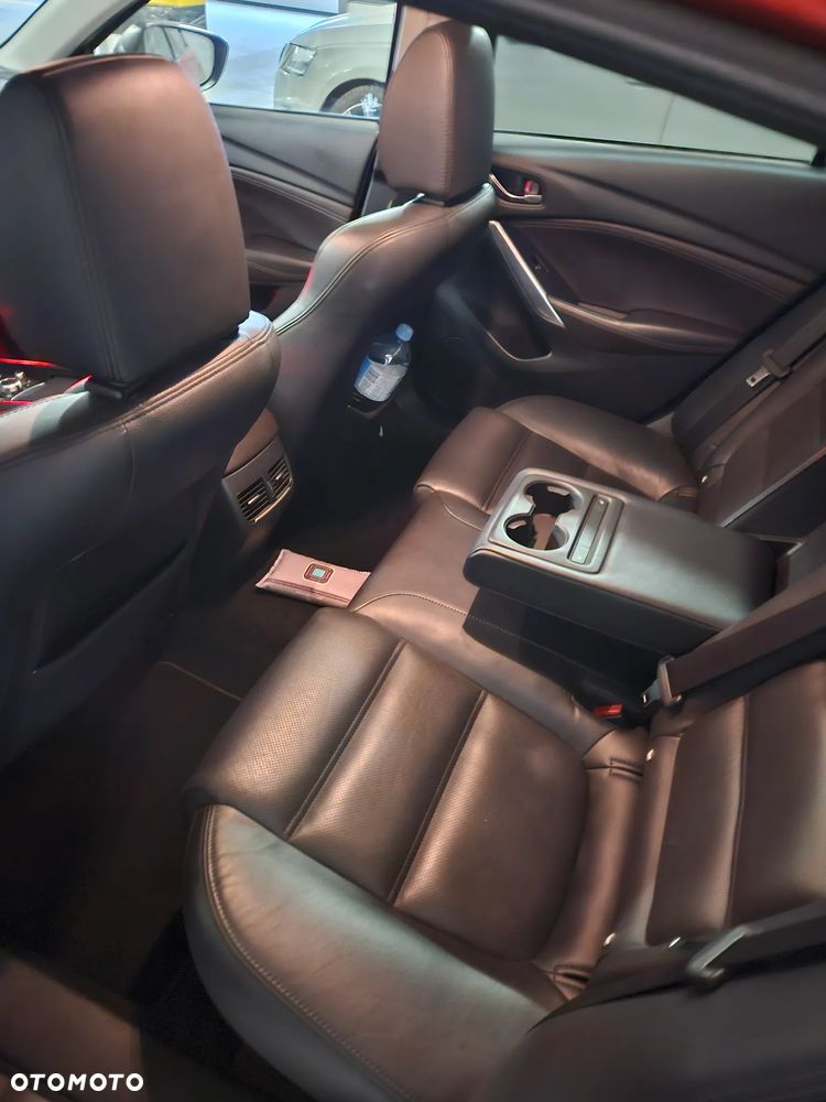 Mazda 6 - 12