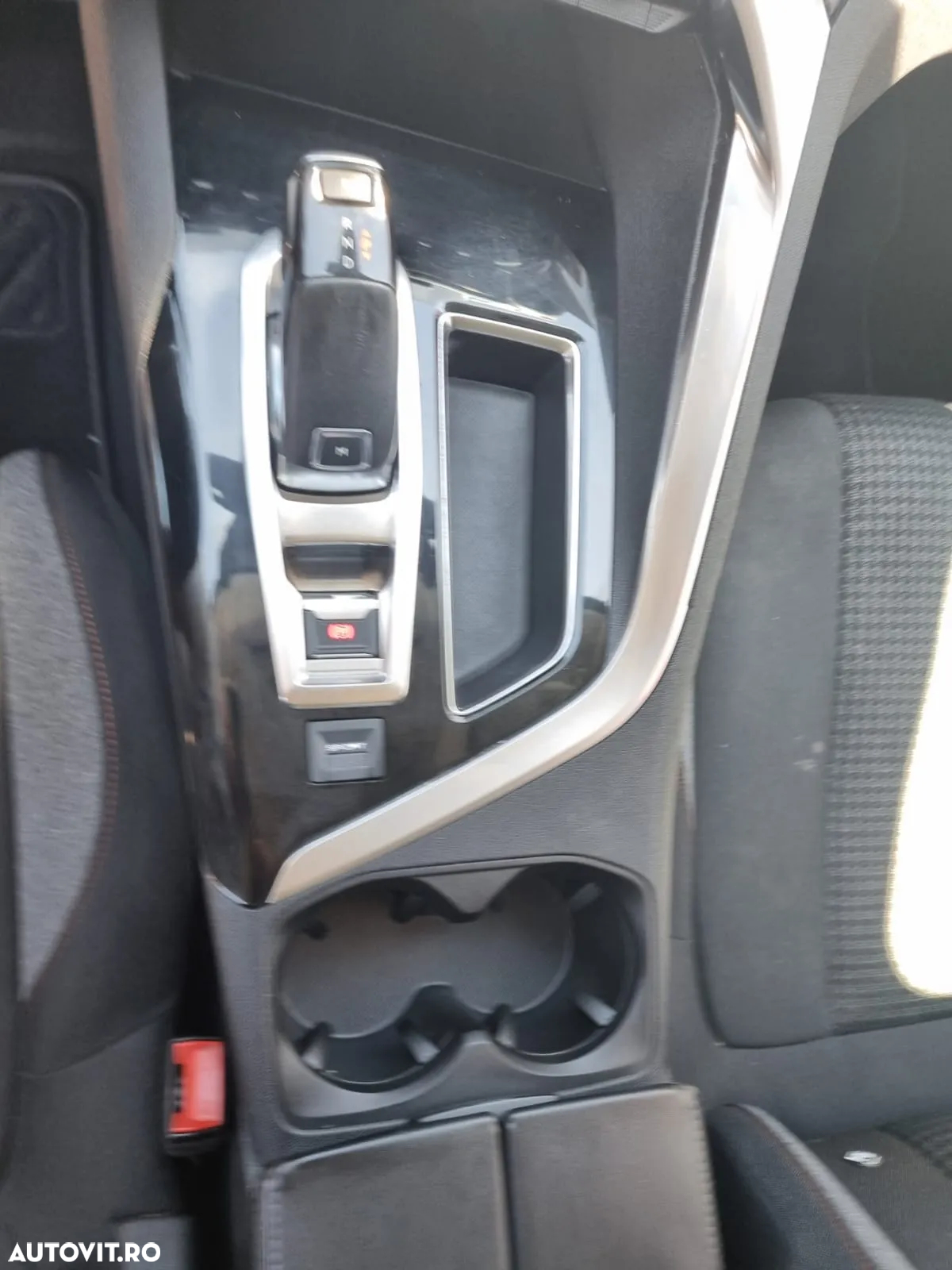 Peugeot 3008 BlueHDi 120 EAT6 Stop & Start Business Line - 20