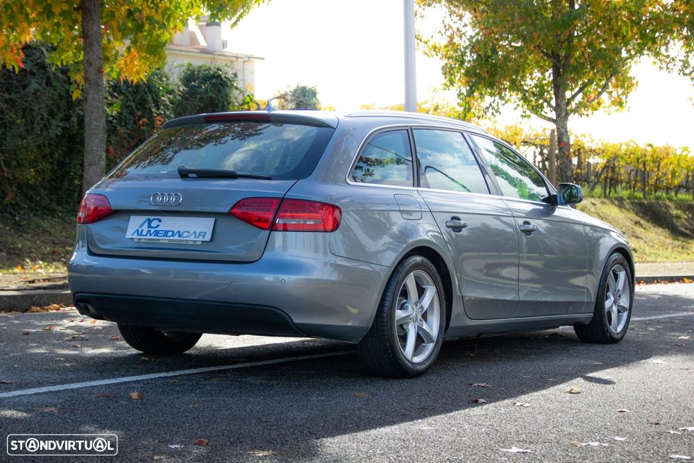 Audi A4 Avant 2.0 TDI Advance - 4