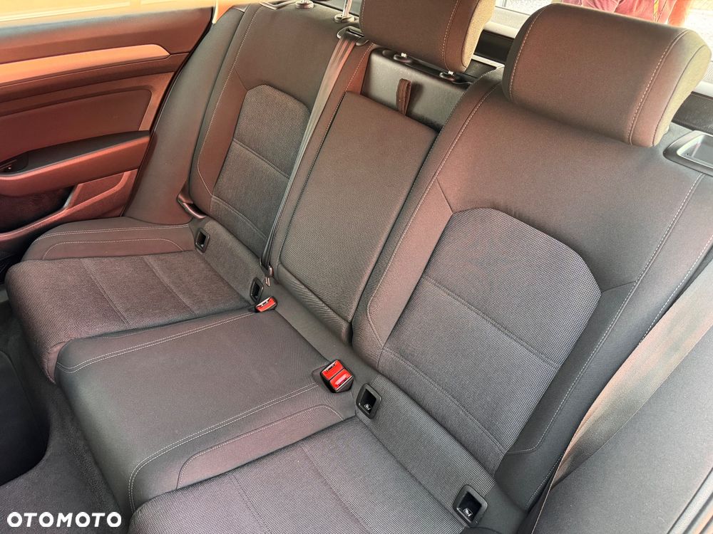 Volkswagen Passat 2.0 TDI (BlueMotion Technology) Comfortline - 27