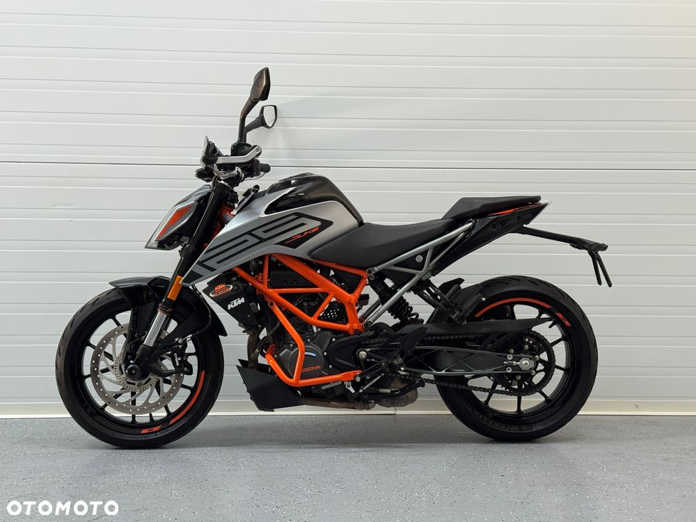 KTM Duke - 11