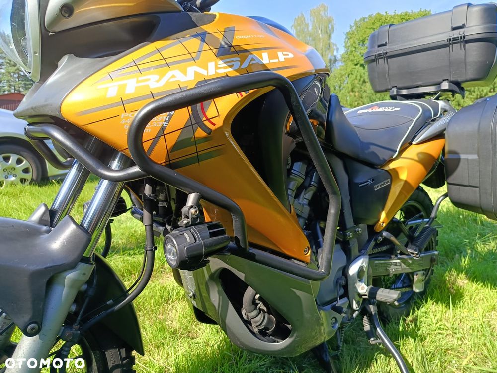 Honda Transalp - 10