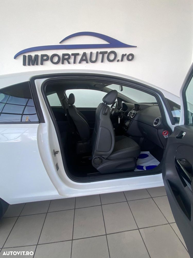 Opel Corsa 1.2 Essentia - 28