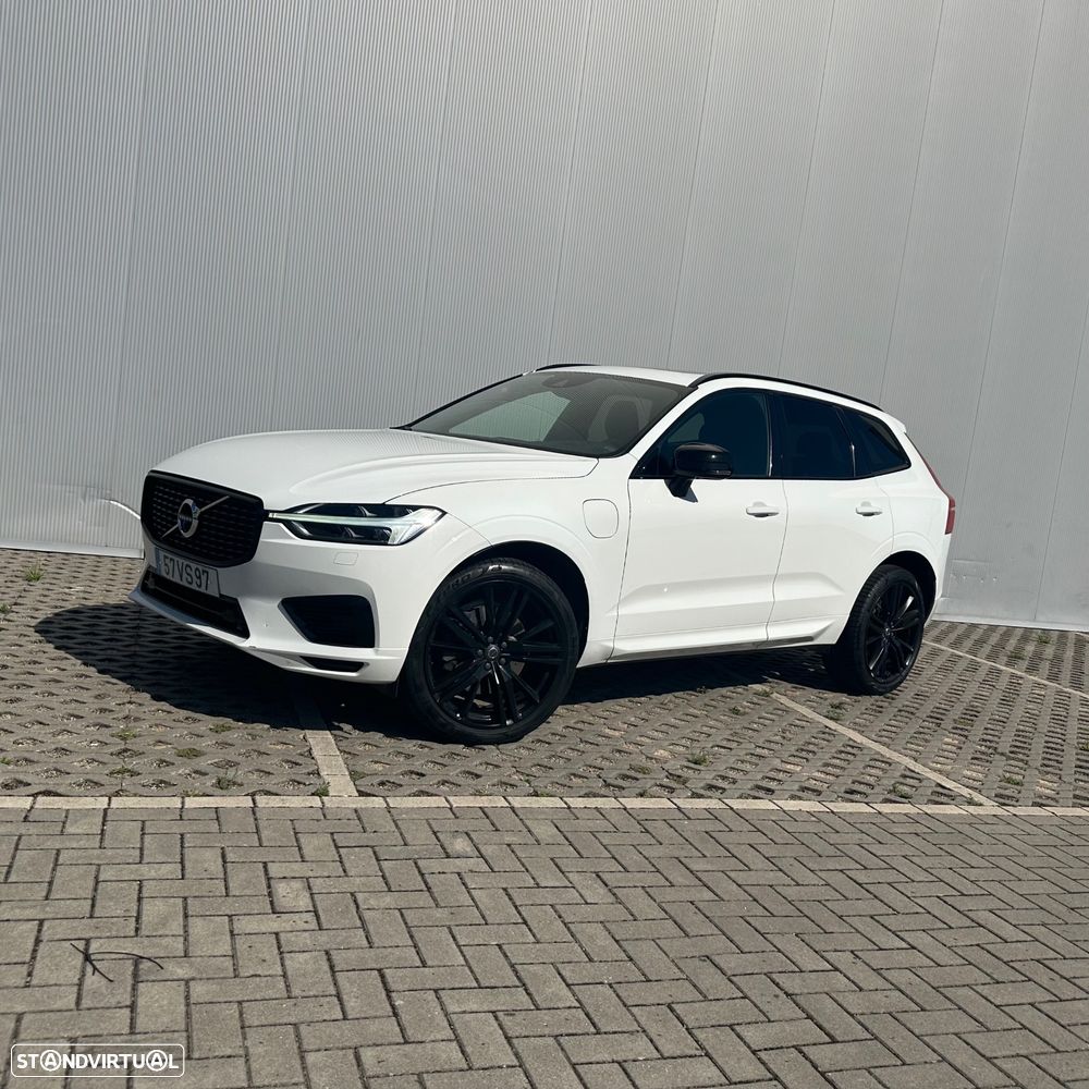 Volvo XC 60 2.0 T8 PHEV R-Design AWD - 1