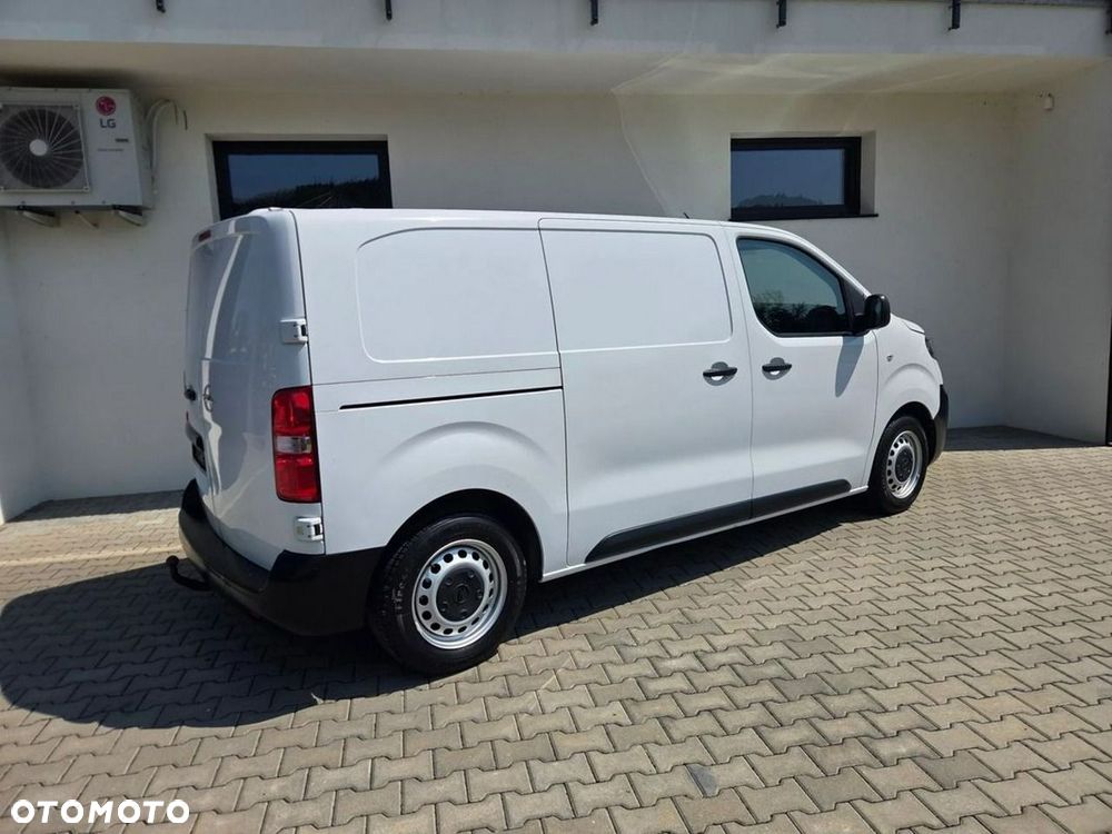 Opel Vivaro - 16