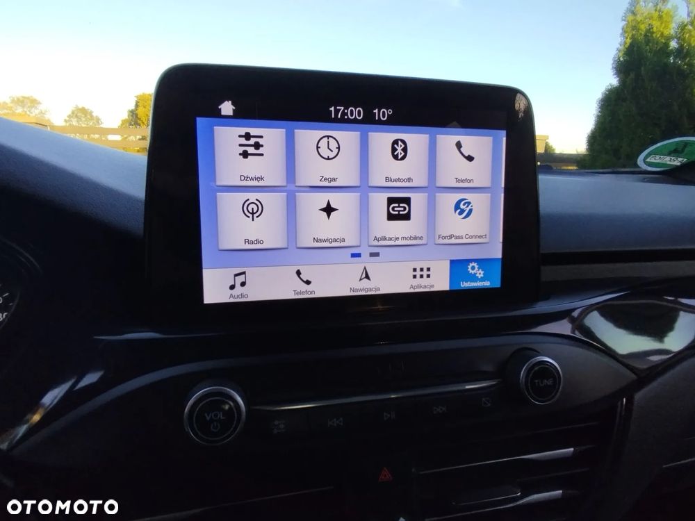 Ford Focus 1.5 EcoBoost ST-Line - 16