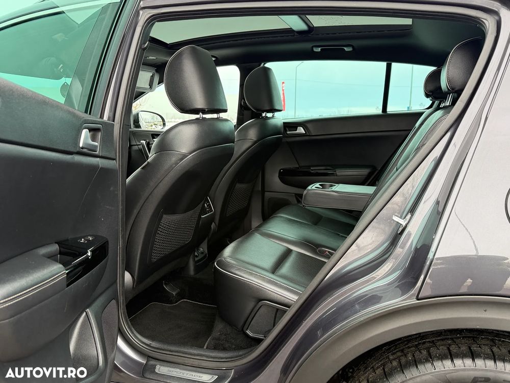 Kia Sportage 2,0 CRDI AWD Aut. GT Line - 9