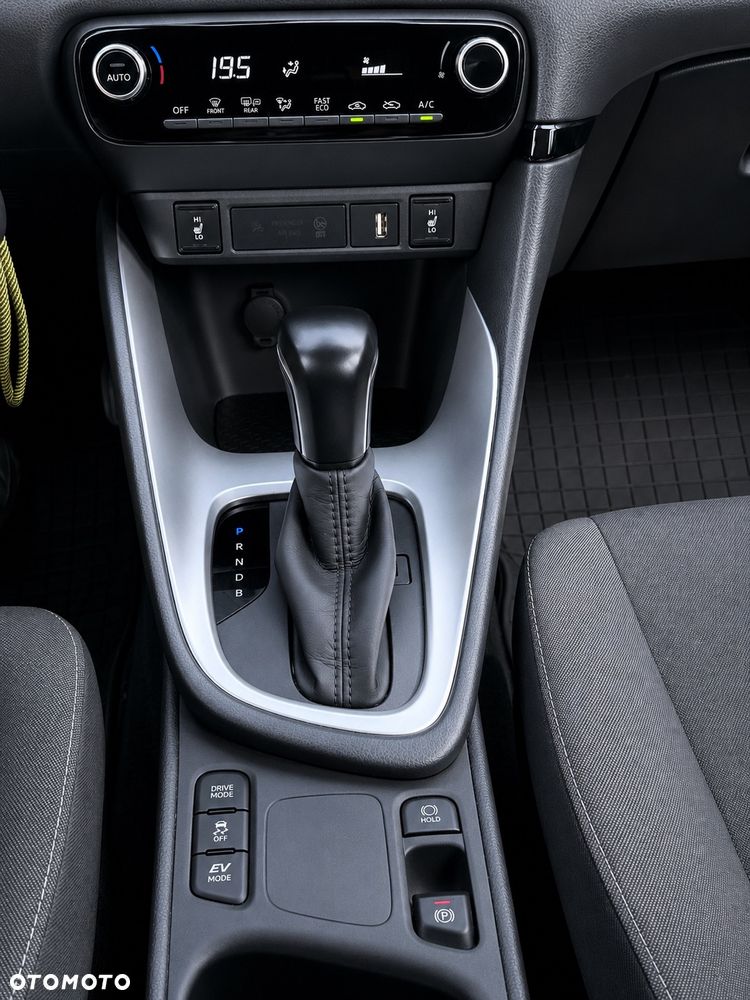 Mazda 2 Hybrid 1.5 Pure CVT - 23