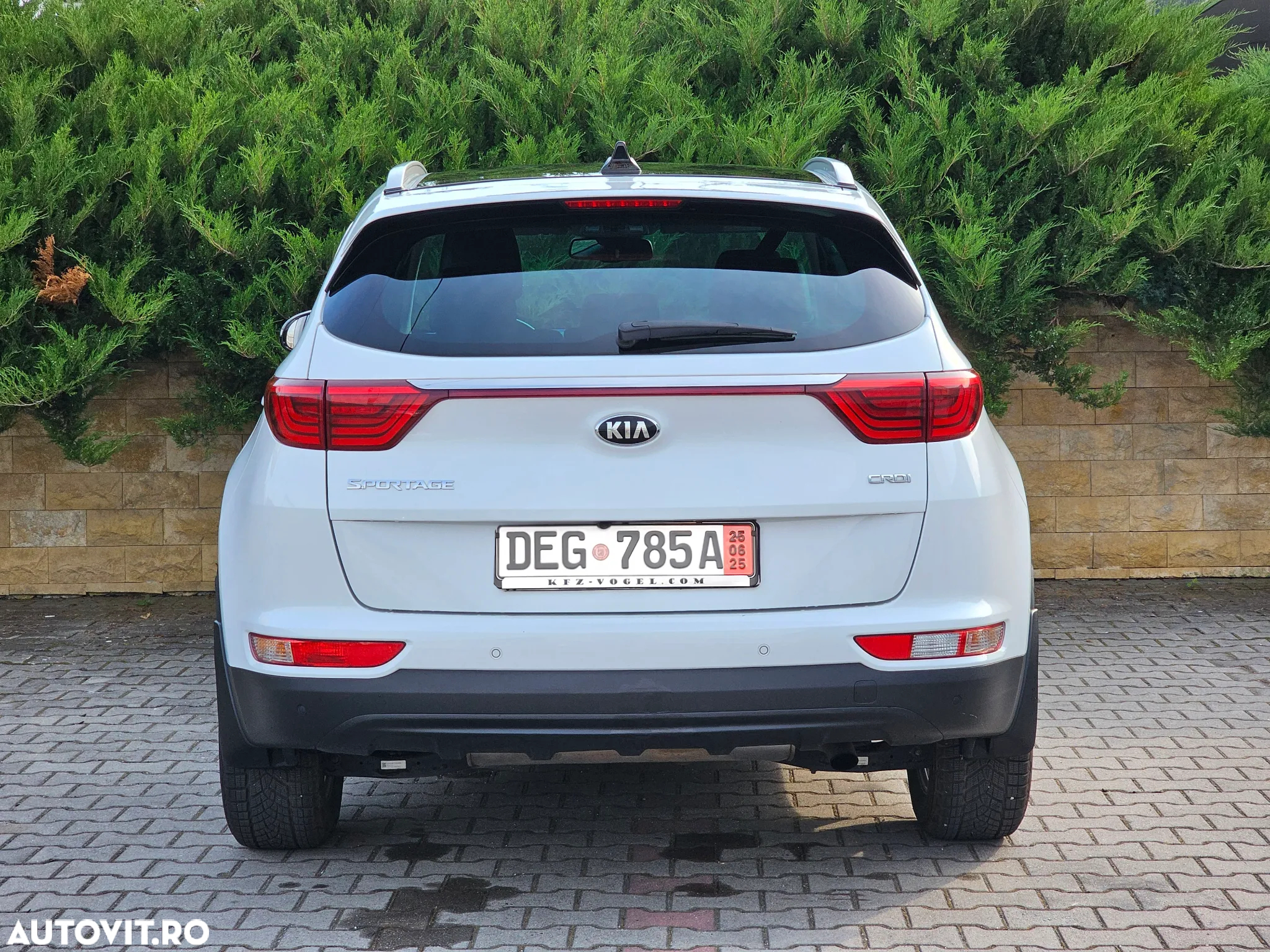 Kia Sportage 2,0 CRDI AWD Aut. Spirit - 9