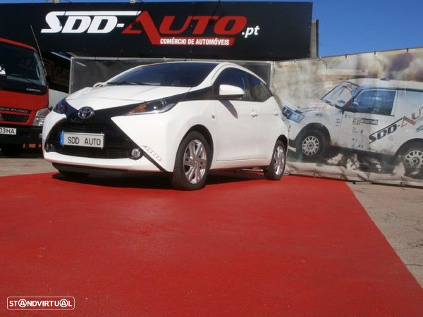 Toyota Aygo 1.0 X-Play+X-Touch
