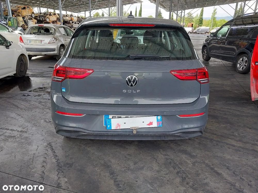 Volkswagen Golf VIII 2.0 TDI Style DSG - 6