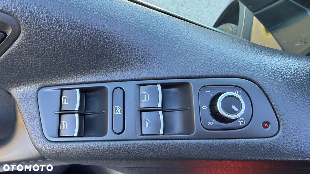Volkswagen Tiguan - 25