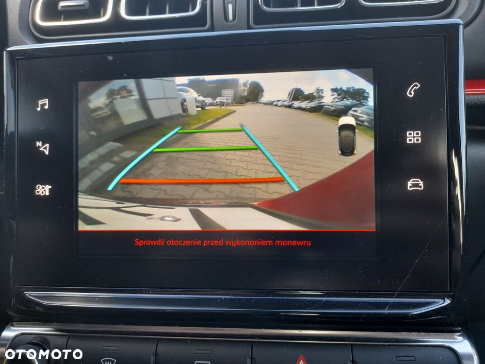 Citroën C3 1.2 PureTech Shine - 29